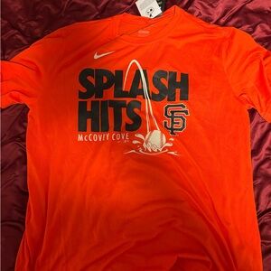 San Francisco giants shirt size xl brand new